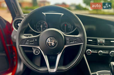 Седан Alfa Romeo Giulia 2019 в 