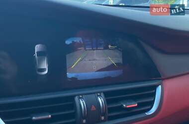 Седан Alfa Romeo Giulia 2018 в 