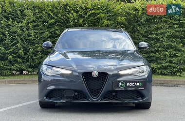 Седан Alfa Romeo Giulia 2018 в 