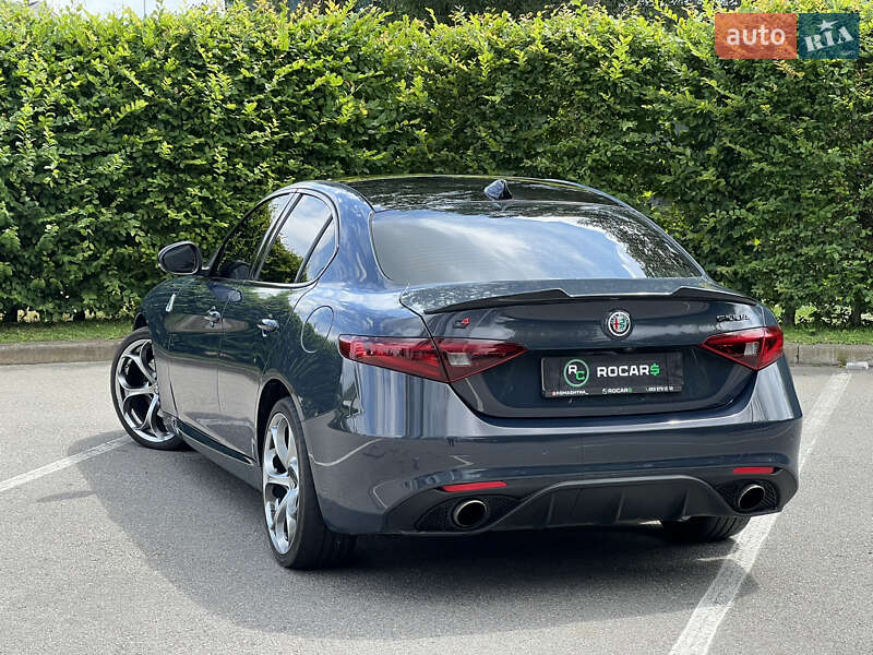 Седан Alfa Romeo Giulia 2018 в Києві