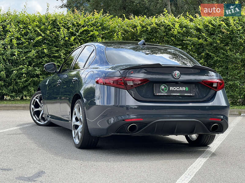 Седан Alfa Romeo Giulia 2018 в Києві