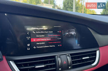 Седан Alfa Romeo Giulia 2020 в 