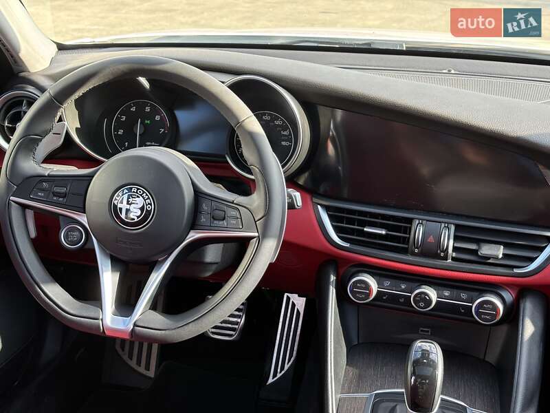 Седан Alfa Romeo Giulia 2017 в Коростене