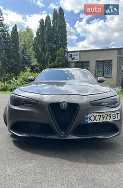 Седан Alfa Romeo Giulia 2016 в Киеве