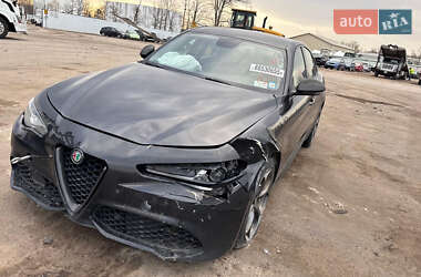 Седан Alfa Romeo Giulia 2017 в 