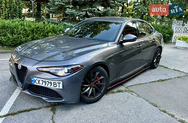 Седан Alfa Romeo Giulia 2016 в Киеве