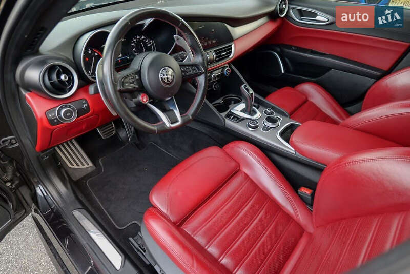 Седан Alfa Romeo Giulia 2020 в Львове фото 11 Седан Alfa Romeo Giulia 2020 в Львове