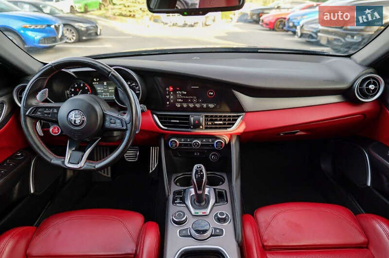 Седан Alfa Romeo Giulia 2020 в Львове фото 10 Седан Alfa Romeo Giulia 2020 в Львове
