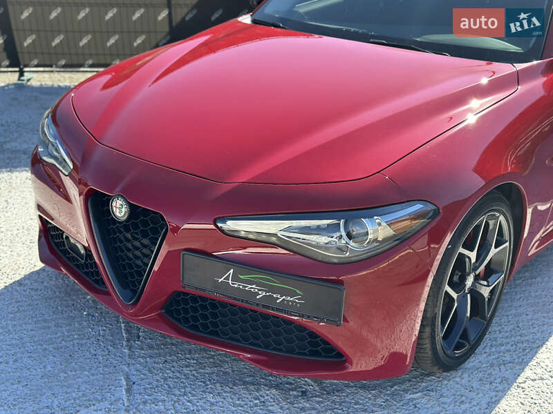 Седан Alfa Romeo Giulia 2020 в Киеве