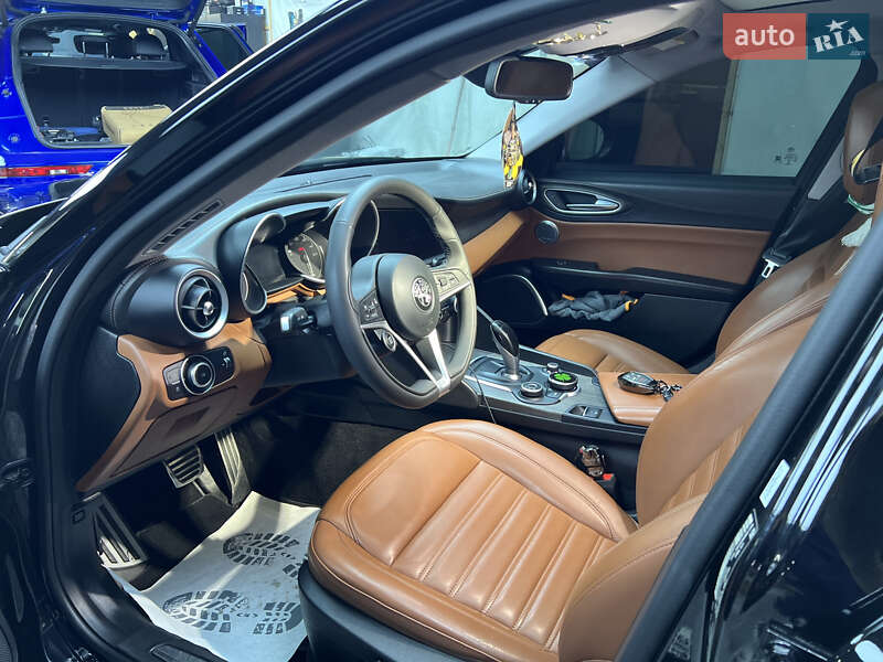 Седан Alfa Romeo Giulia 2018 в Львові