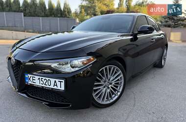 Седан Alfa Romeo Giulia 2017 в Дніпрі