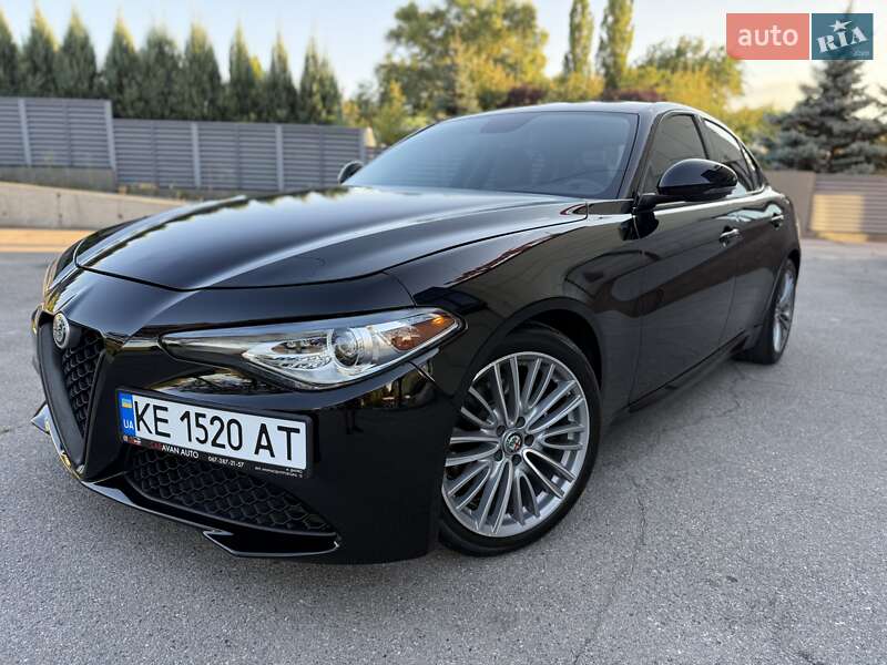 Alfa Romeo Giulia 2017