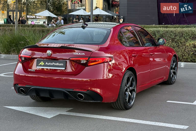 Седан Alfa Romeo Giulia 2019 в Киеве