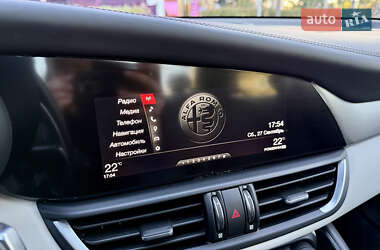 Седан Alfa Romeo Giulia 2019 в 