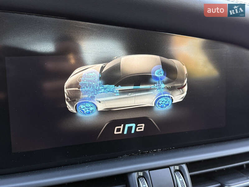 Седан Alfa Romeo Giulia 2019 в Киеве