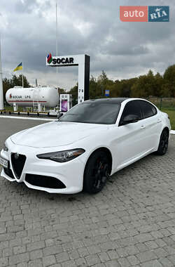 Седан Alfa Romeo Giulia 2020 в 