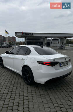 Седан Alfa Romeo Giulia 2020 в 