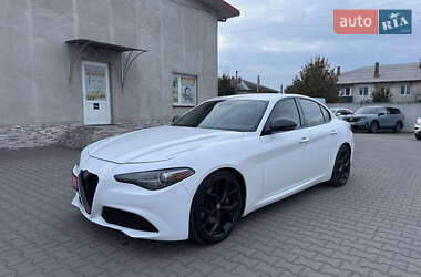 Седан Alfa Romeo Giulia 2019 в Луцьку