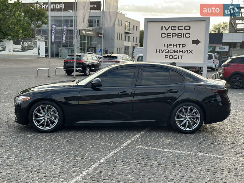 Седан Alfa Romeo Giulia 2018 в Днепре фото 2 Седан Alfa Romeo Giulia 2018 в Днепре