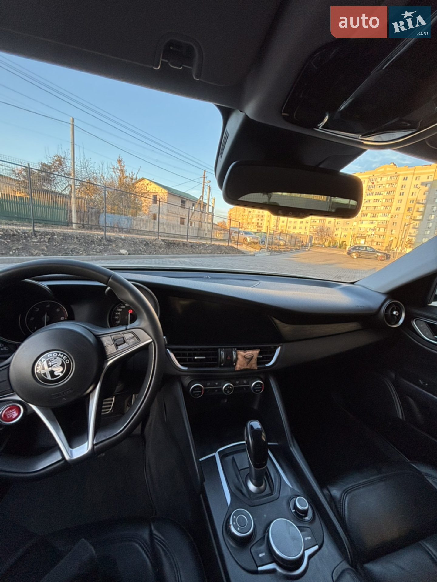 2016 Alfa Romeo Giulia - мініатюра 16