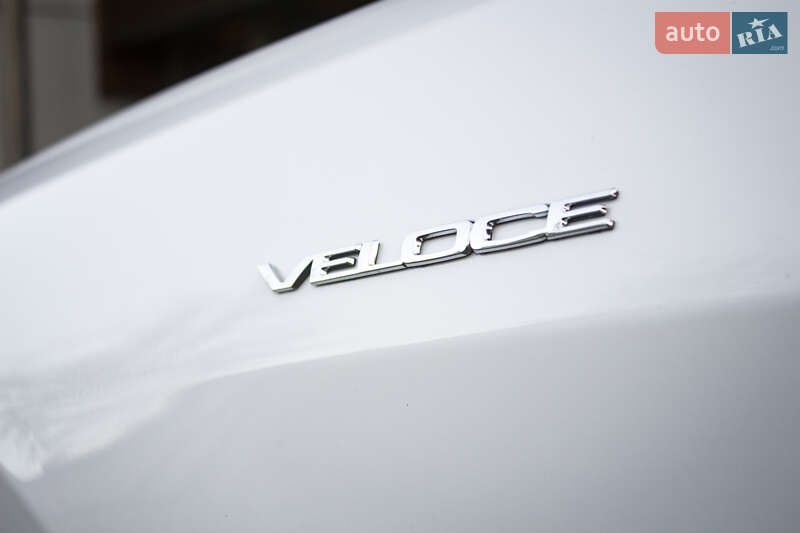 Седан Alfa Romeo Giulia 2022 в Киеве