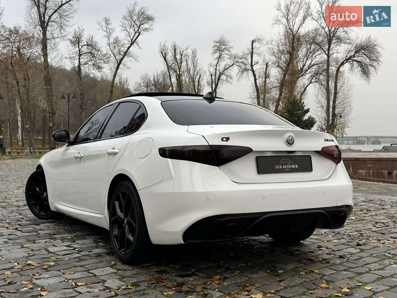 Седан Alfa Romeo Giulia 2020 в Києві