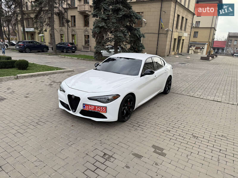 Седан Alfa Romeo Giulia 2020 в Запорожье