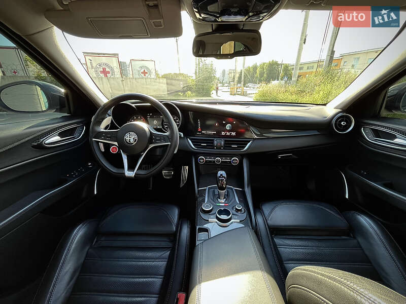 Седан Alfa Romeo Giulia 2019 в Києві