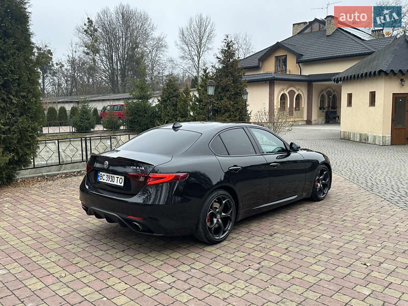 Седан Alfa Romeo Giulia 2017 в Львові фото 5 Седан Alfa Romeo Giulia 2017 в Львові