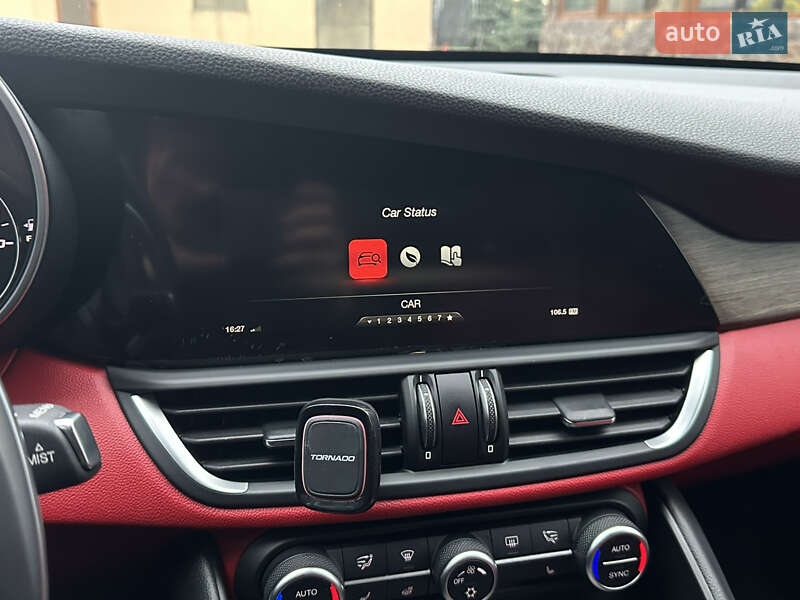Седан Alfa Romeo Giulia 2017 в Львові фото 17 Седан Alfa Romeo Giulia 2017 в Львові