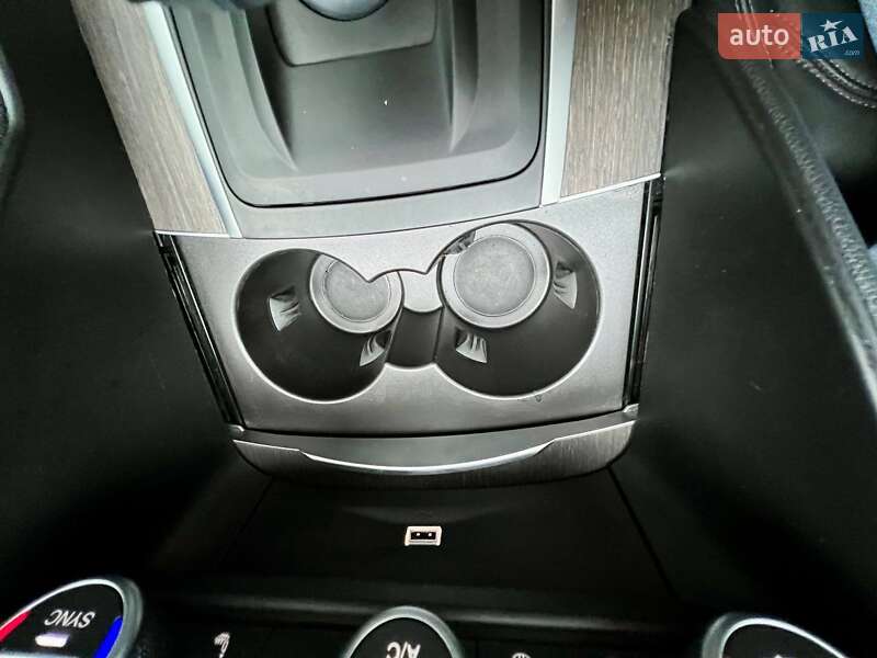 Седан Alfa Romeo Giulia 2018 в Киеве фото 45 Седан Alfa Romeo Giulia 2018 в Киеве