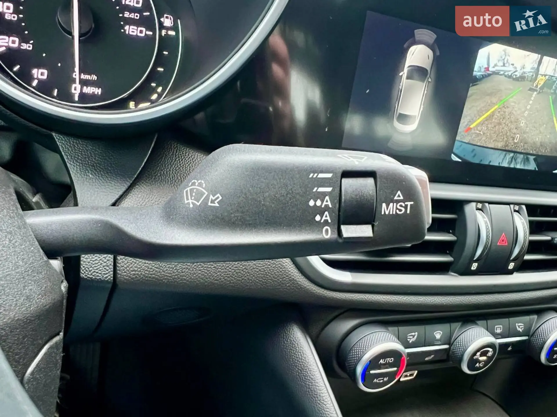 2018 Alfa Romeo Giulia - мініатюра 46