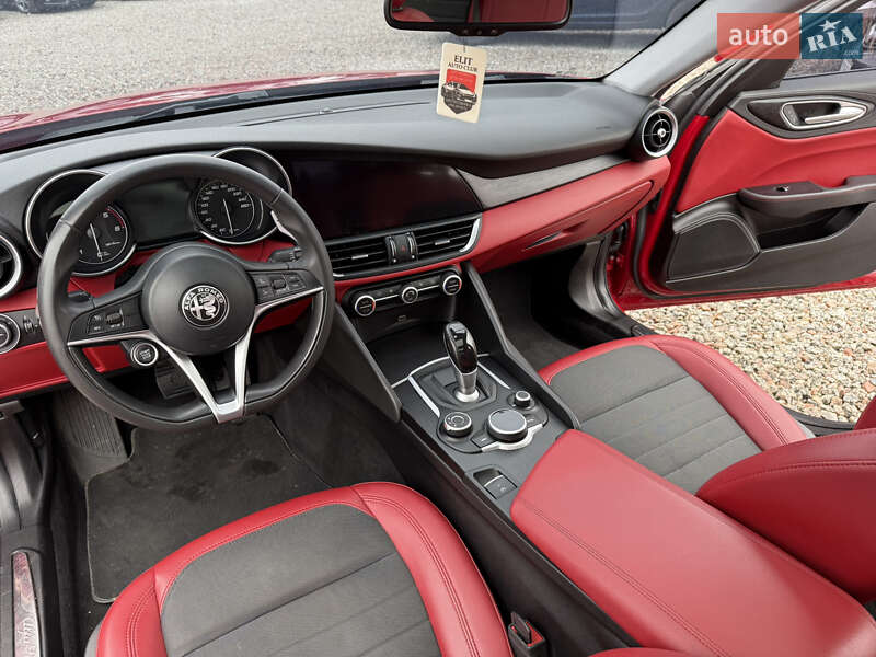 Седан Alfa Romeo Giulia 2017 в Переяславе фото 34 Седан Alfa Romeo Giulia 2017 в Переяславе