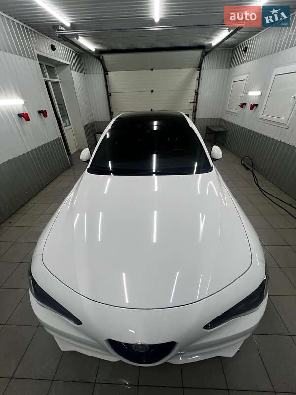 Alfa Romeo Giulia 2022