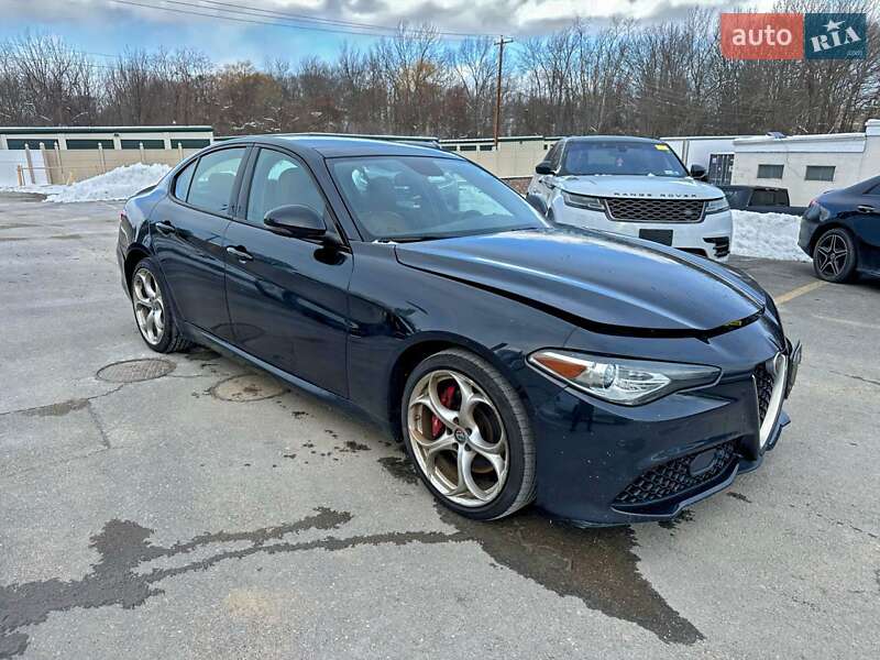 Седан Alfa Romeo Giulia 2018 в Одессе