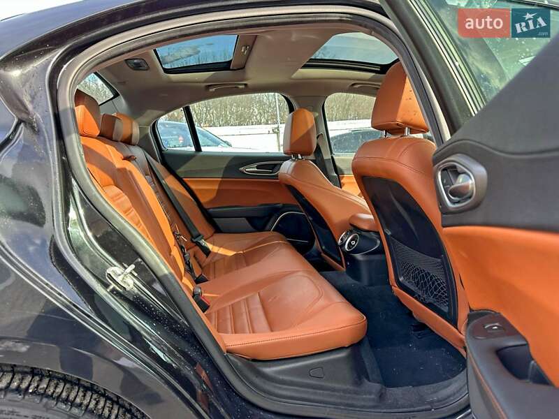 Седан Alfa Romeo Giulia 2018 в Одессе