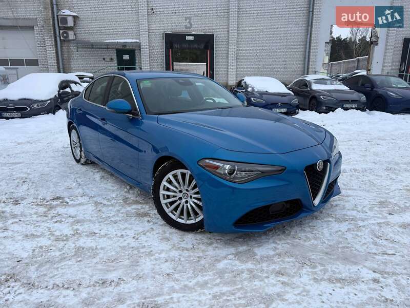 Седан Alfa Romeo Giulia 2020 в Буче