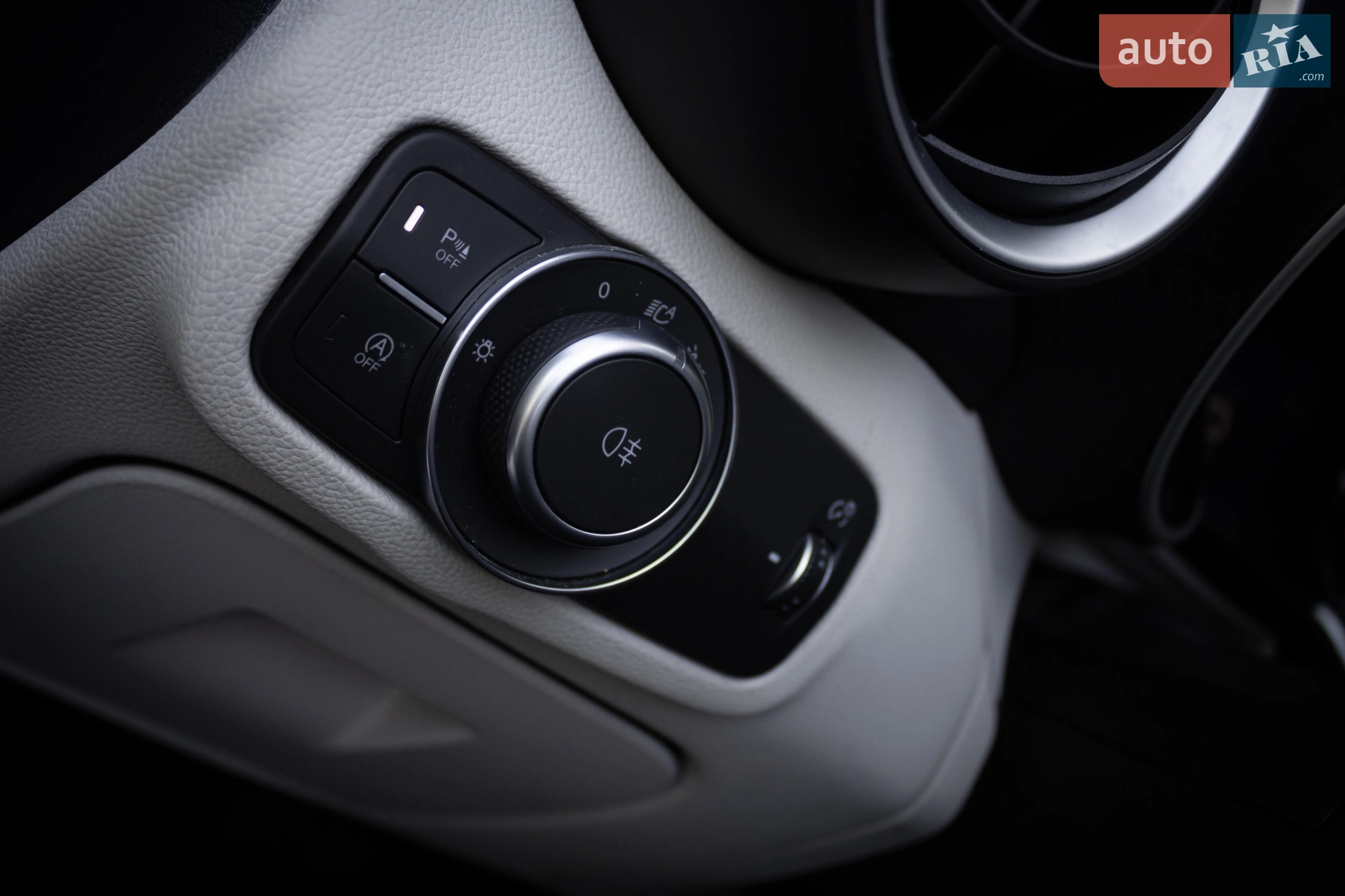 2020 Alfa Romeo Giulia - мініатюра 25