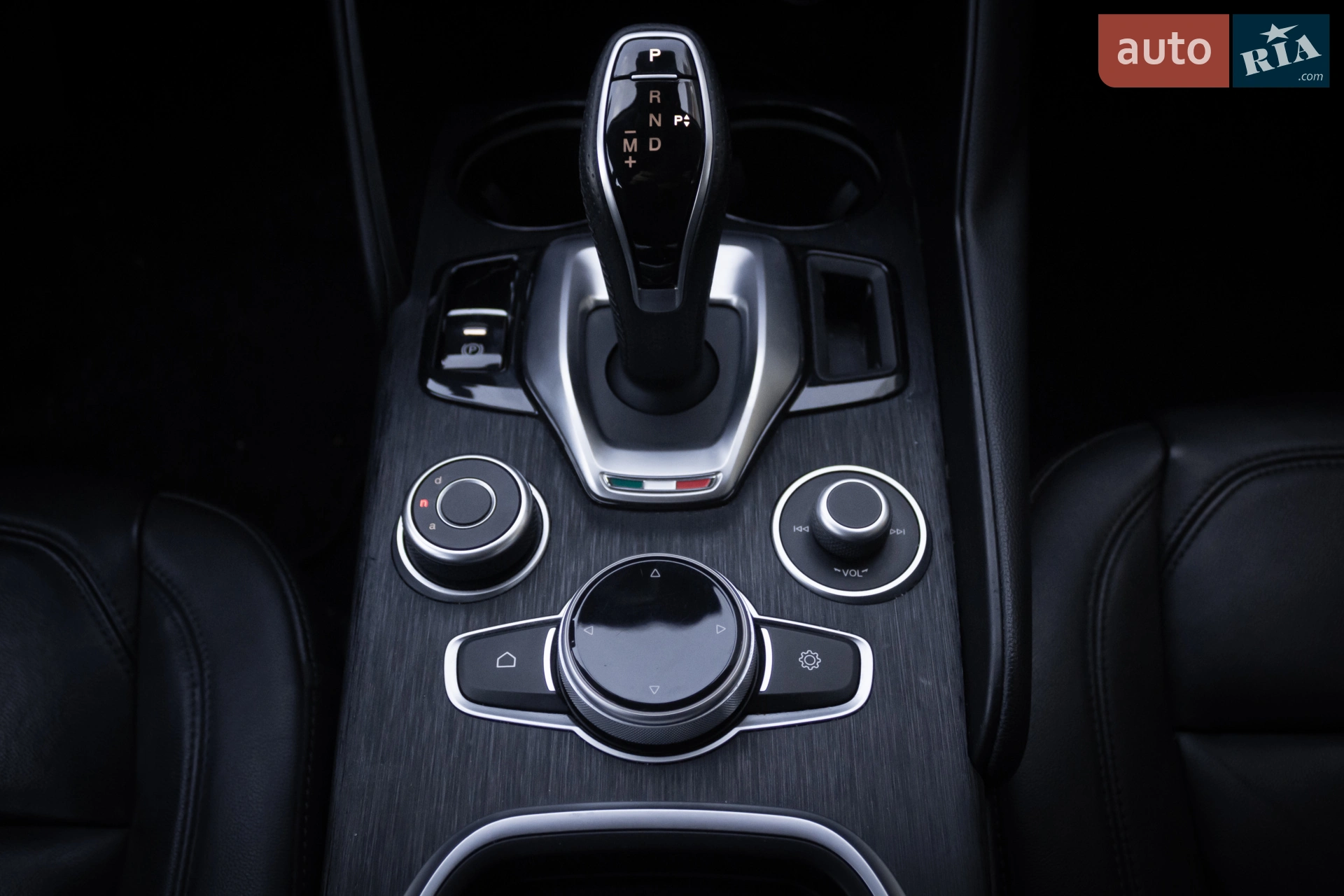 2020 Alfa Romeo Giulia - мініатюра 22