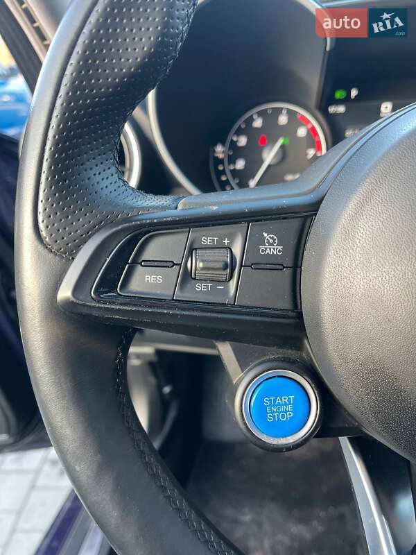 Седан Alfa Romeo Giulia 2019 в Львове