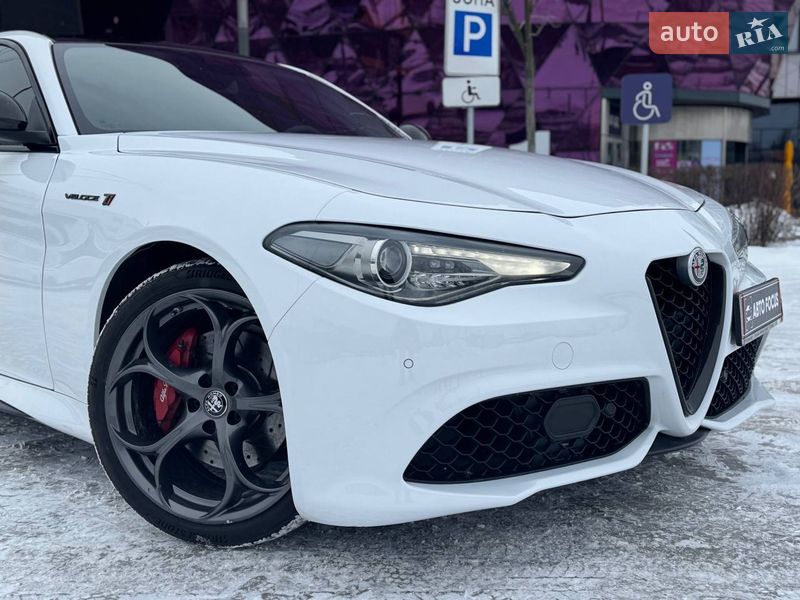Седан Alfa Romeo Giulia 2019 в Киеве