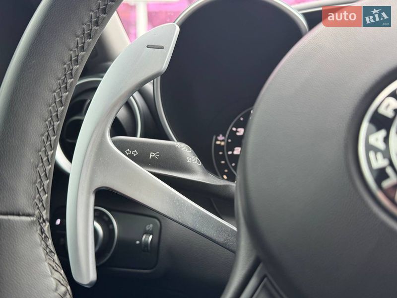 Седан Alfa Romeo Giulia 2019 в Киеве