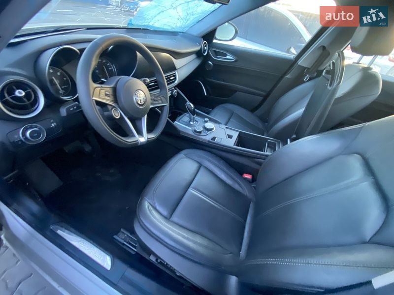 Седан Alfa Romeo Giulia 2018 в Киеве