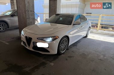 Седан Alfa Romeo Giulia 2017 в Києві