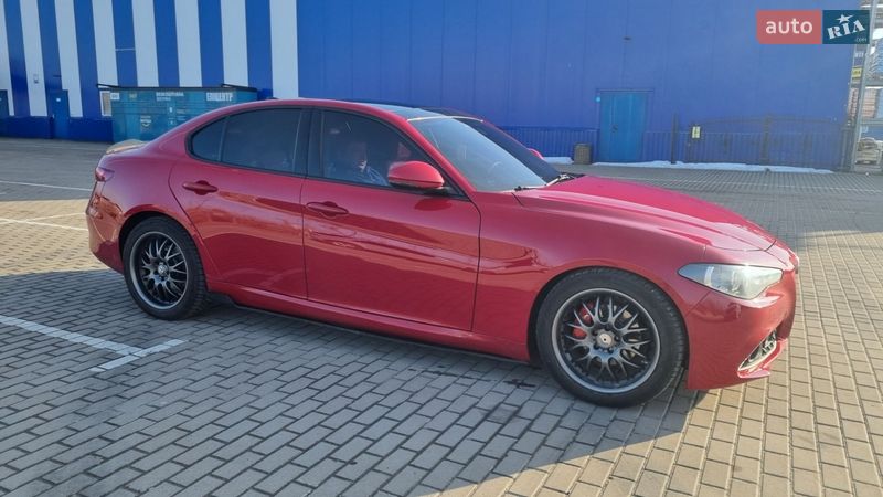 Седан Alfa Romeo Giulia 2017 в Дубно