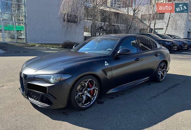 Седан Alfa Romeo Giulia 2017 в Киеве