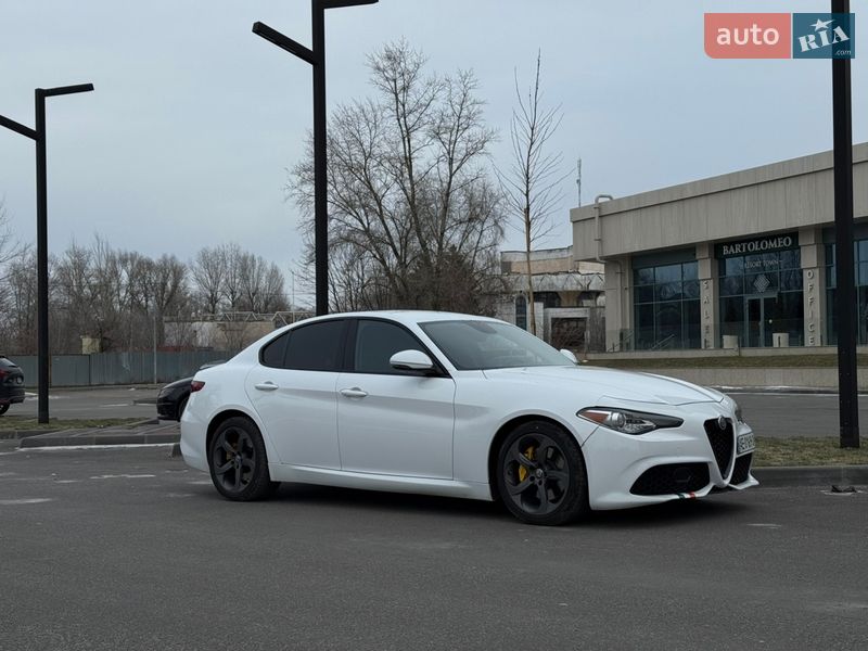 Alfa Romeo Giulia 2017