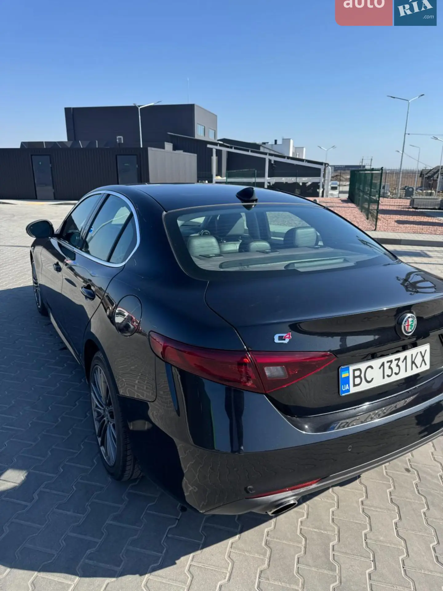 2016 Alfa Romeo Giulia - мініатюра 10