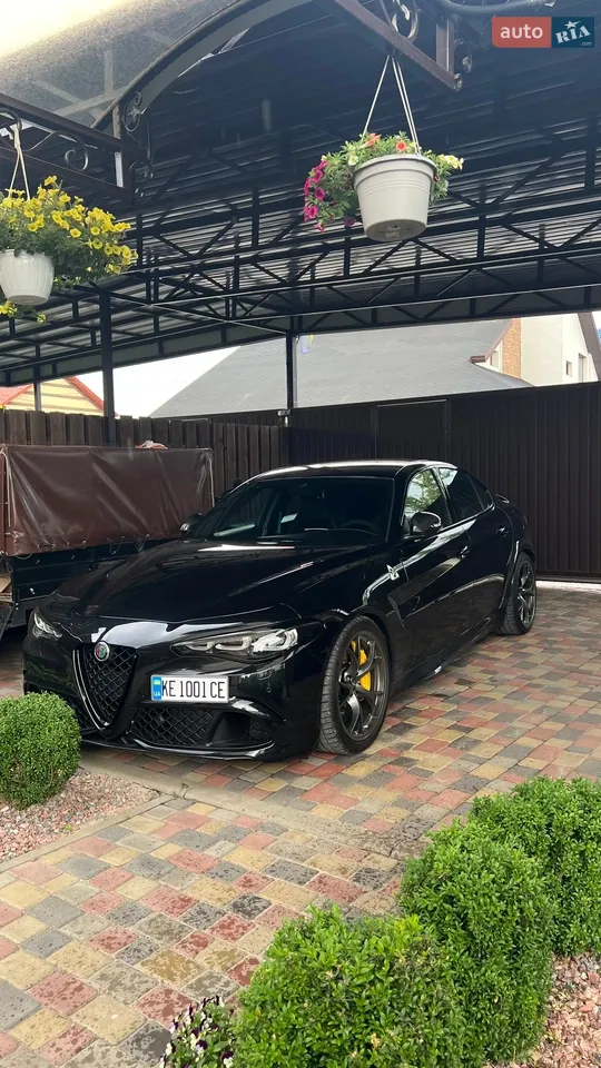 2016 Alfa Romeo Giulia - мініатюра 26
