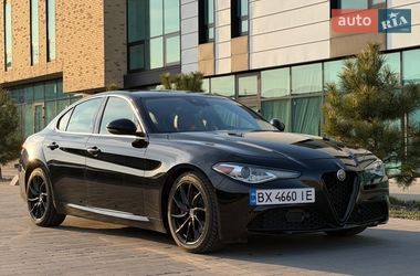 Седан Alfa Romeo Giulia 2017 в Хмельницком